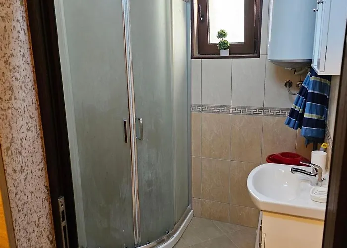 Appartement Marinela 2 *